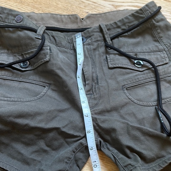 G-STAR ARMY  GREEN SHORTS - 25 - Picture 5 of 16